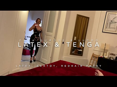 ❤️ Sorellastra dai capelli rossi in costume di latex scopata dal fratellastro ❤️ Solo porno al it.sexeey.ru ❌